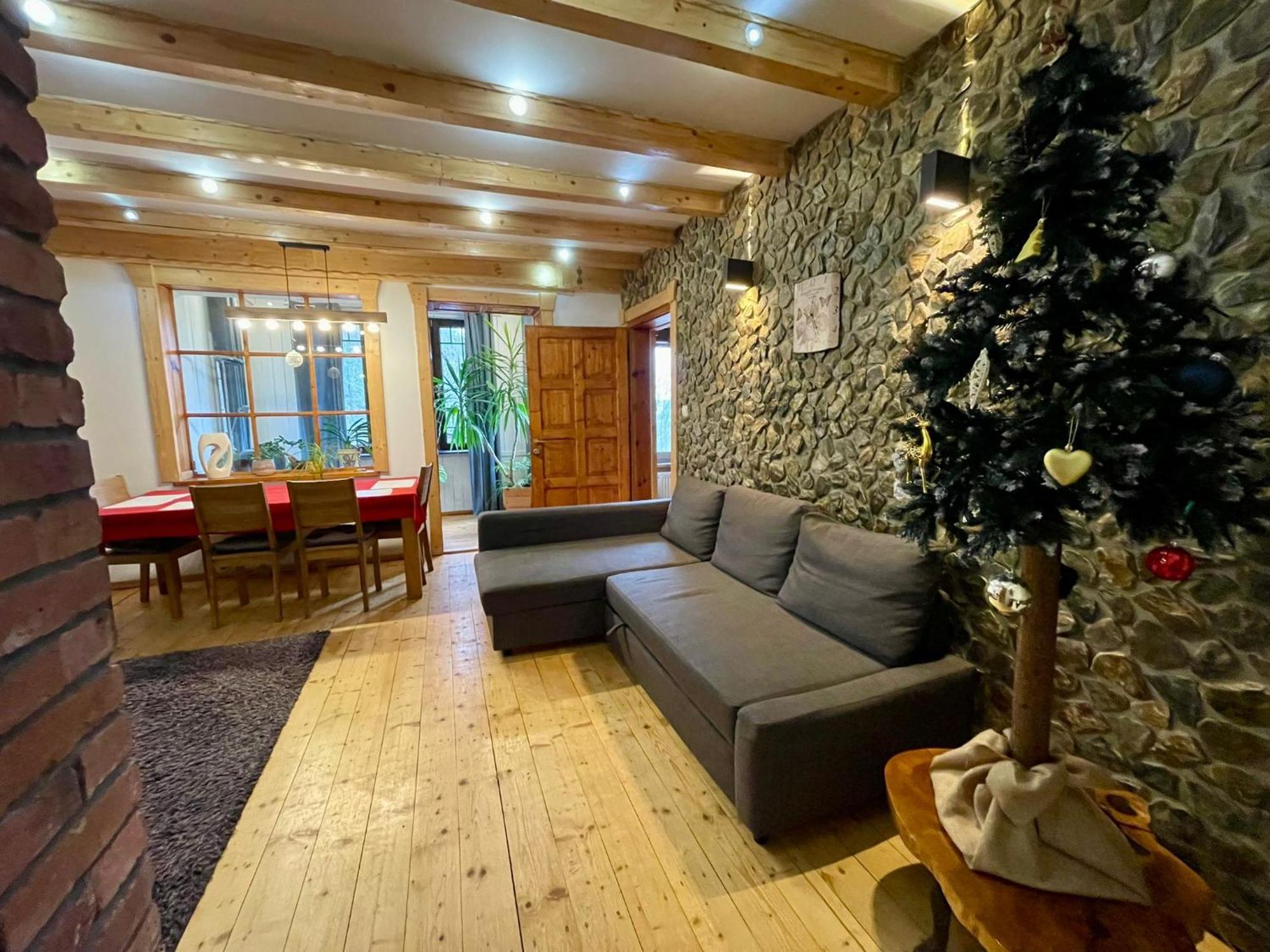 Apartamenty Pod Skocznia Karpacz Bilik gambar