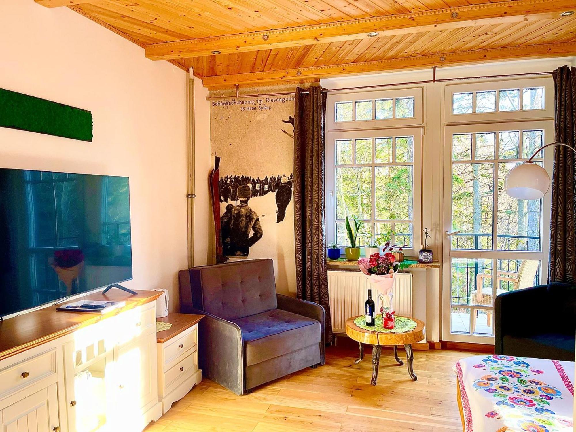 Apartamenty Pod Skocznia Karpacz Bilik gambar